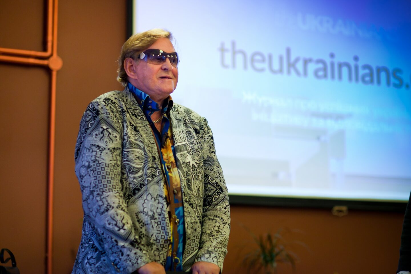 Роман Віктюк