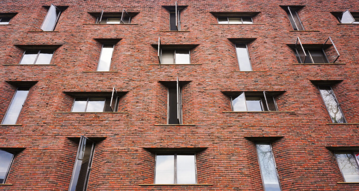 Що чекає на мешканців багатоповерхівок, які до липня 2016 не створять ОСББ?