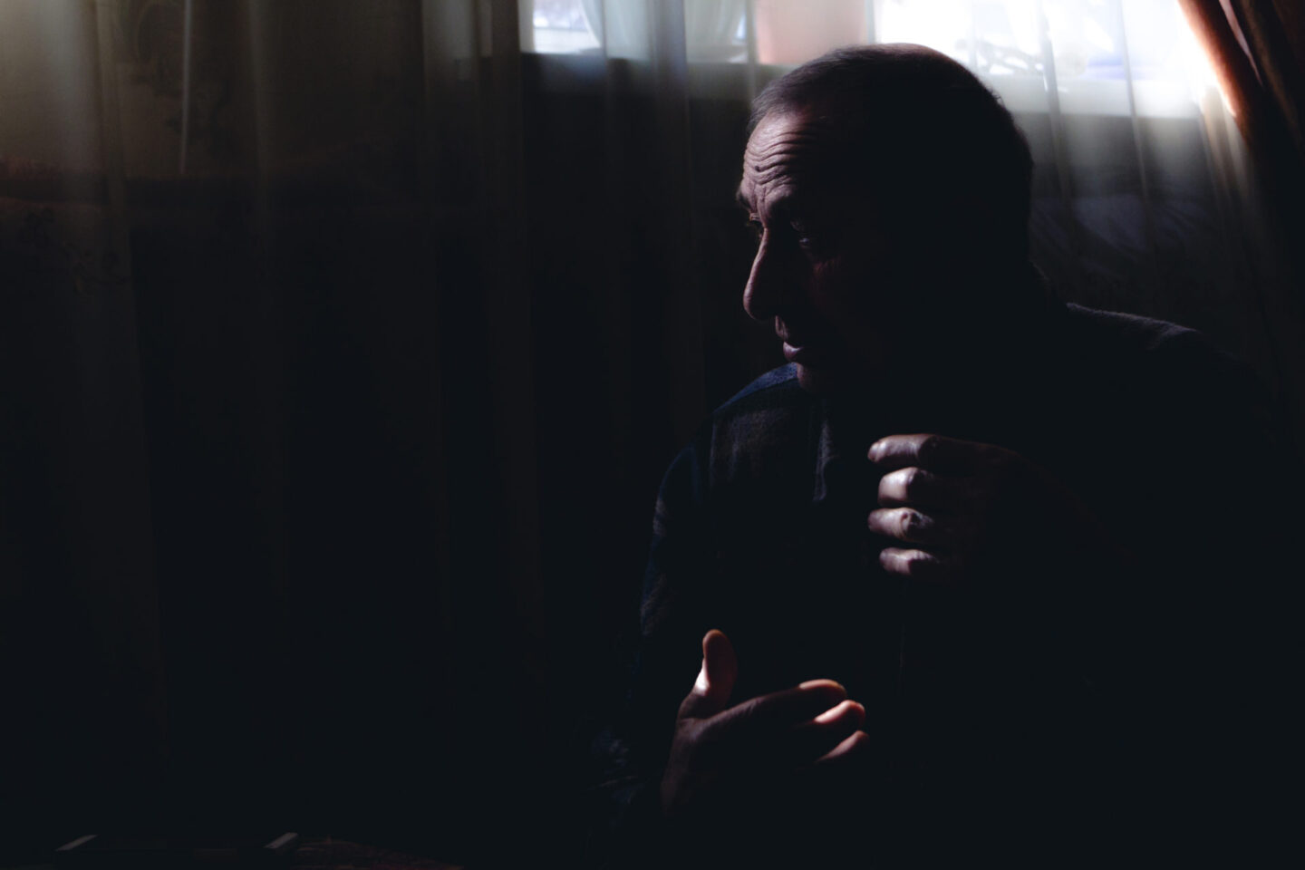 Наввипередки з війною