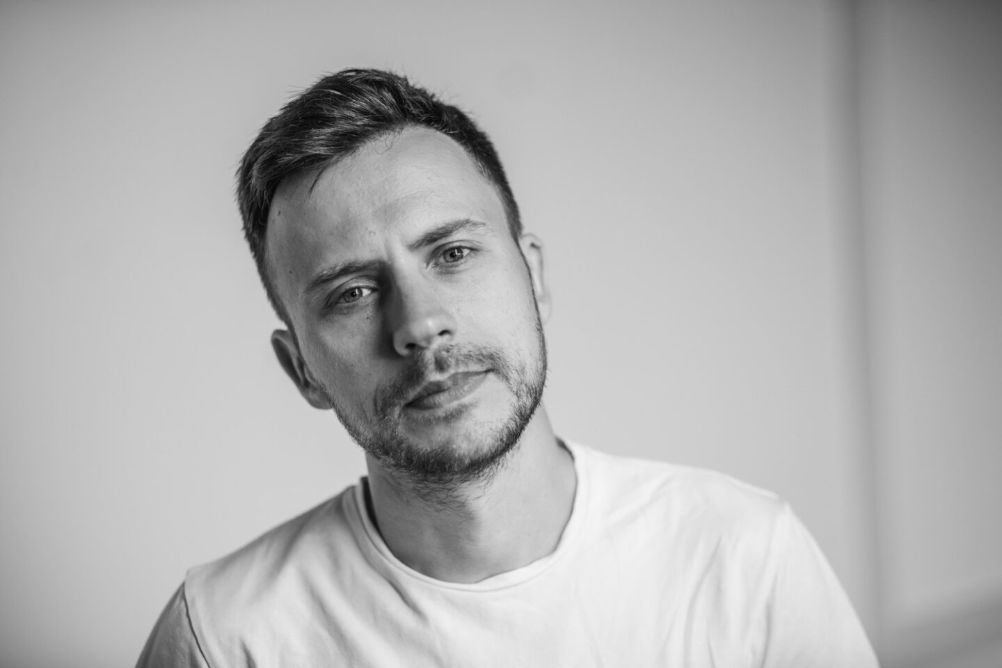 Павло Уваров, Ногибоги