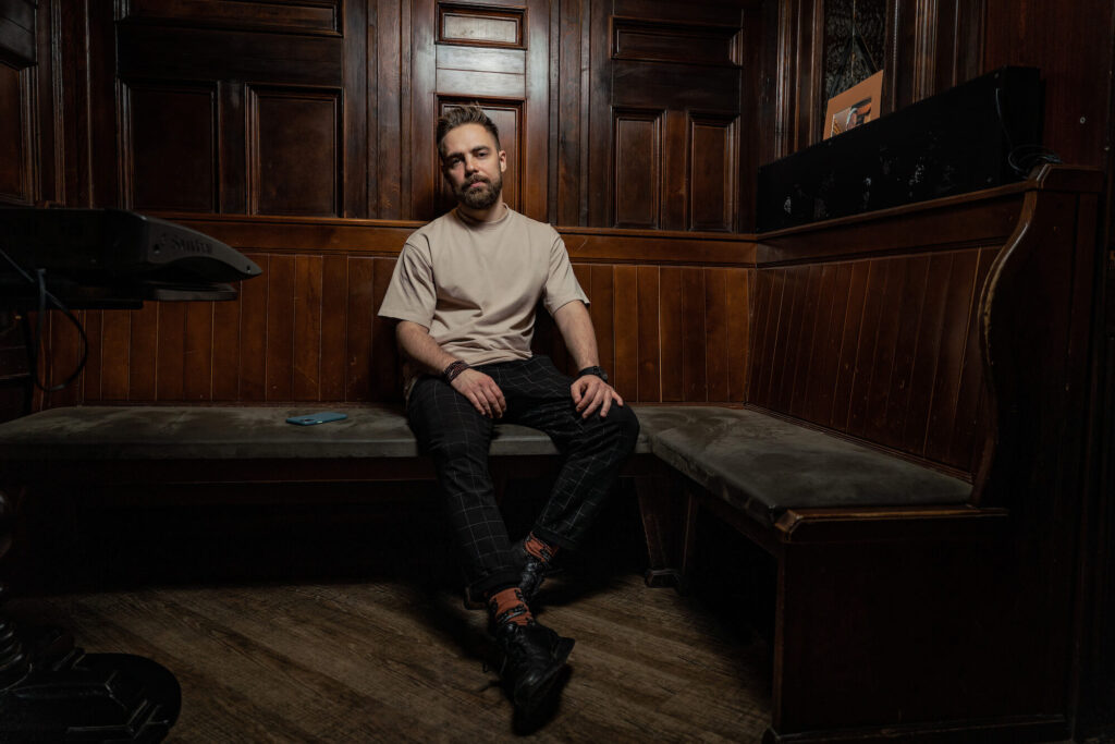 Антон Тимошенко: «Війна буде фільтром для багатьох коміків»