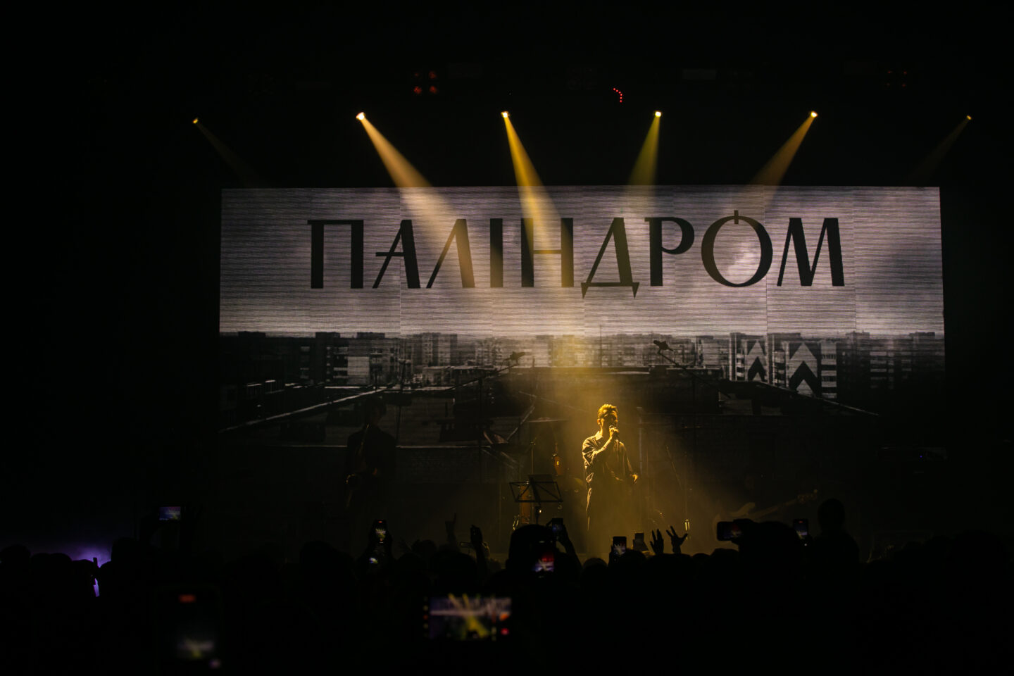 Степан Бурбан: «Через війну ми всі більше страждаємо на самоцензуру й багато чого не можемо собі дозволити у мистецтві»