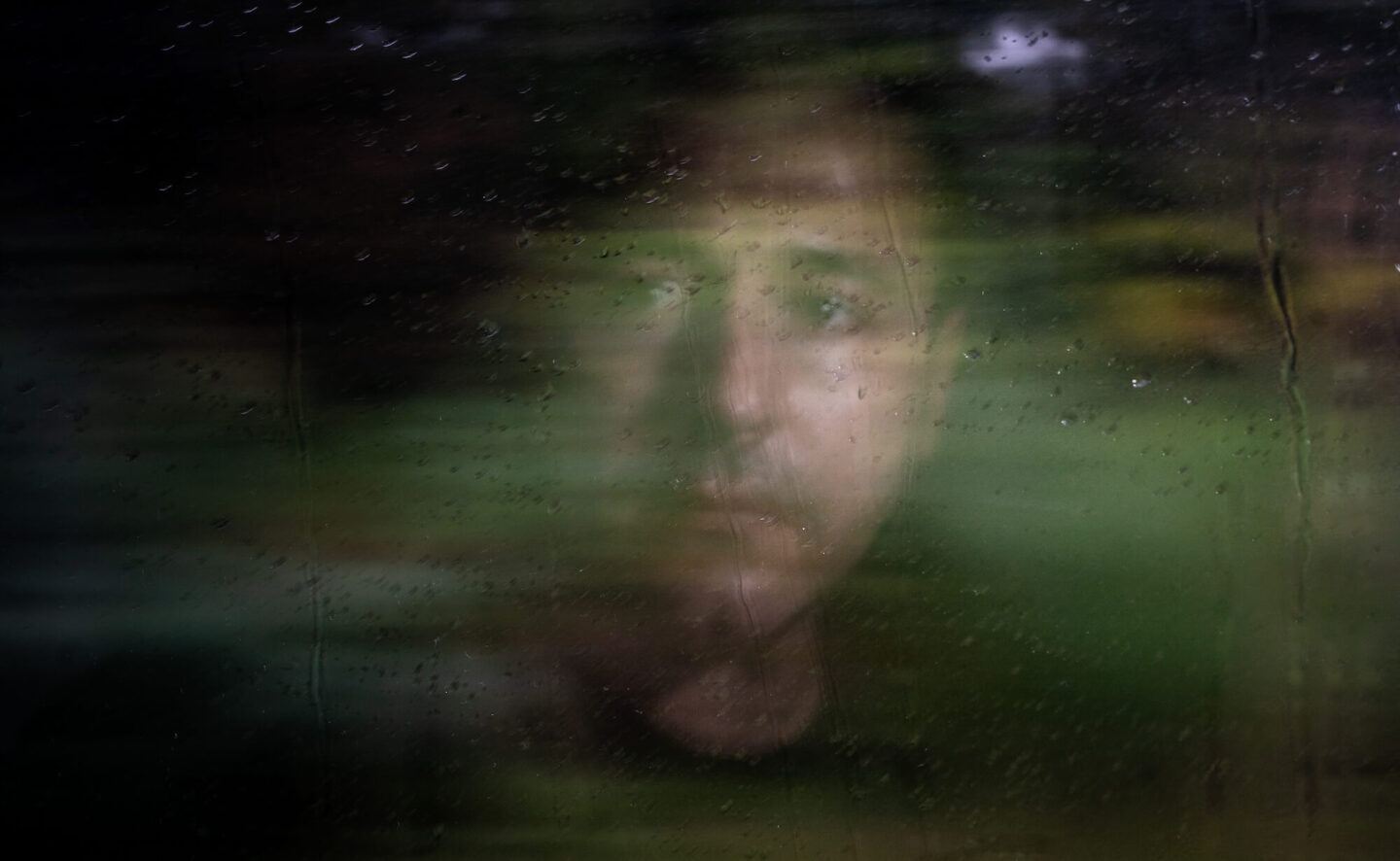 Любов прокидається в темряві