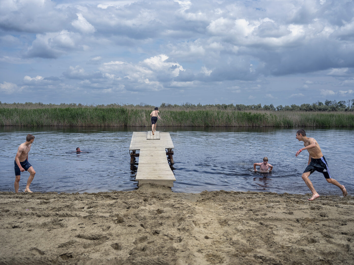 Юність із Петрівки